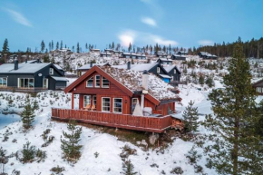 Cozy cabin with sauna, ski tracks and golf outside